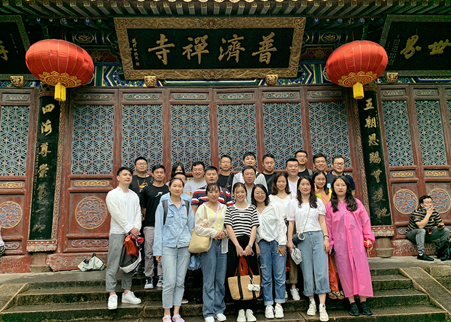 組織蘇州總部員工集體舟山游